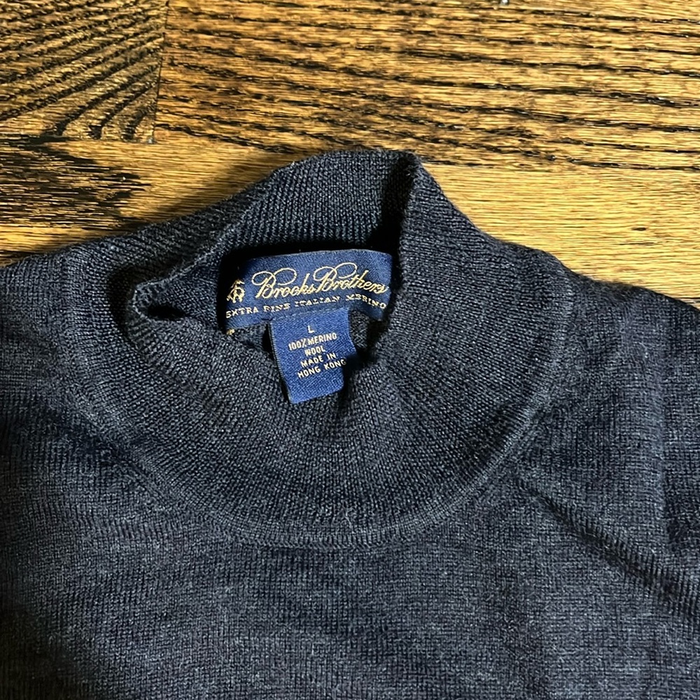 Brooks Brothers Extra Fine Italian Merino